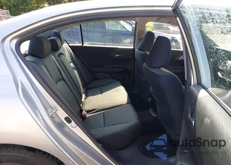 2015 Honda Accord Lx z USA, uszkodzony, nr VIN 1HGCR2F33FA160958